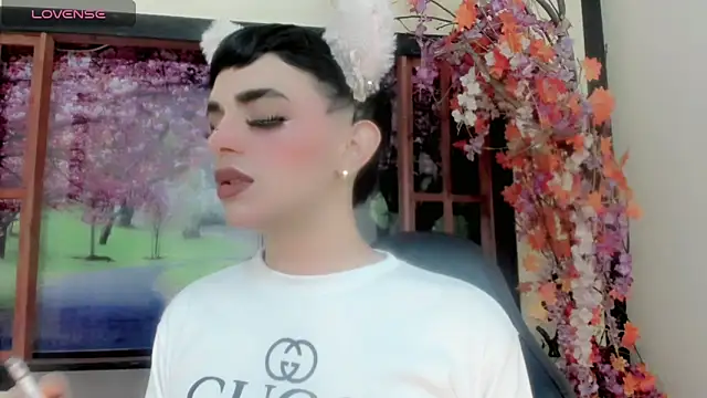 Snapshot of Maddye_Fox chatting on April 1, 2026, 7:33 pm Maddye Fox online show from April 1, 2026, 7:33 pm