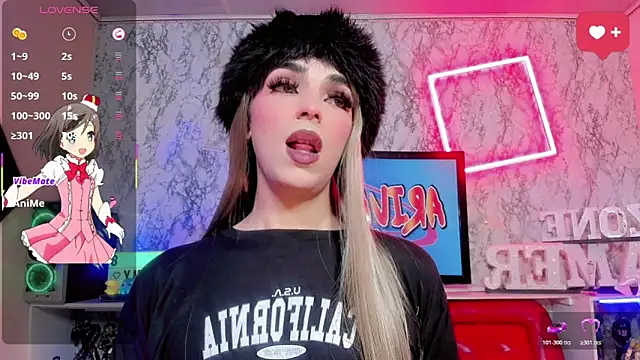 Snapshot of Maddye_Fox chatting on March 28, 2026, 7:15 pm Maddye Fox online show from March 28, 2026, 7:15 pm