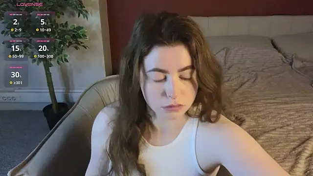 Snapshot of LovingWhisperr chatting on May 30, 2026, 1:12 am LovingWhisperr online show from May 30, 2026, 1:12 am