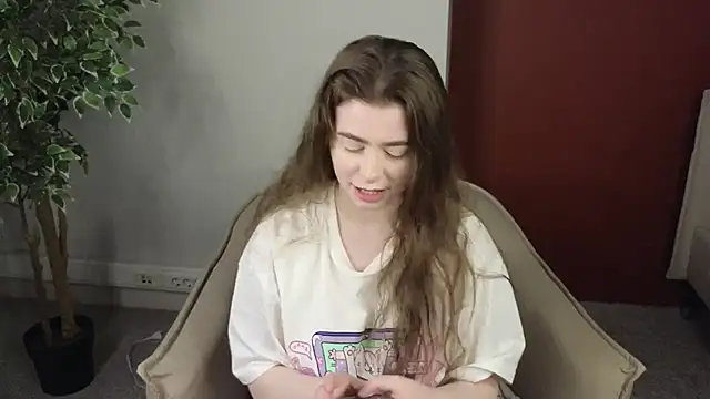 Snapshot of LovingWhisperr chatting on March 26, 2026, 1:15 am LovingWhisperr online show from March 26, 2026, 1:15 am