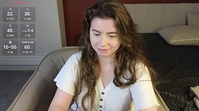 Snapshot of LovingWhisperr chatting on April 18, 2026, 1:19 am LovingWhisperr online show from April 18, 2026, 1:19 am