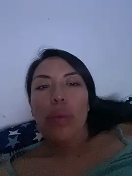 Emma Sanz   online show from April 1, 2026, 6:04 am