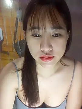 Snapshot of Yui-Ch1682 chatting on February 23, 2026, 3:52 am Yui-Ch1682 online show from February 23, 2026, 3:52 am