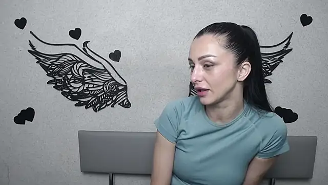 EvaClarkk online show from May 29, 2026, 5:13 am