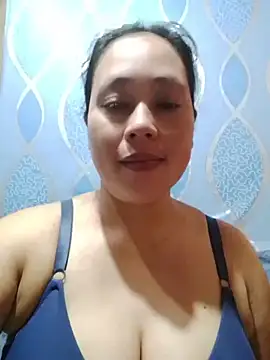 Snapshot of May_Bombs chatting on April 12, 2026, 11:19 pm May Bombs online show from April 12, 2026, 11:19 pm