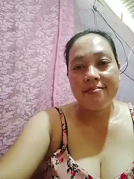 Snapshot of May_Bombs chatting on March 17, 2026, 7:33 am May Bombs online show from March 17, 2026, 7:33 am