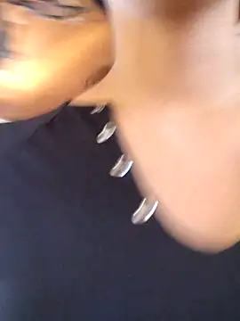 Snapshot of Julieta_Parker chatting on February 27, 2026, 3:34 pm Julieta Parker online show from February 27, 2026, 3:34 pm