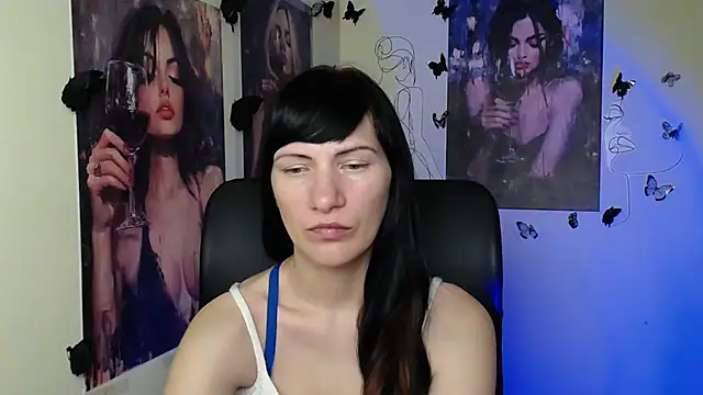 Rosalinda ro online show from May 15, 2026, 6:55 am