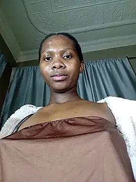 PussyFarrie online show from May 20, 2026, 6:10 am