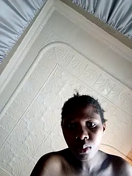 PussyFarrie online show from May 11, 2026, 6:04 am