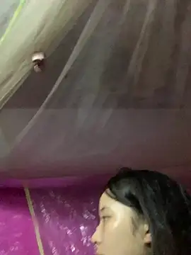Snapshot of Suzu_xx01 chatting on July 5, 2026, 3:19 pm Suzu xx01 online show from July 5, 2026, 3:19 pm