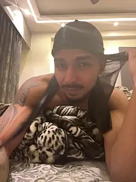 Snapshot of PimpDante chatting on May 15, 2026, 11:14 pm PimpDante online show from May 15, 2026, 11:14 pm