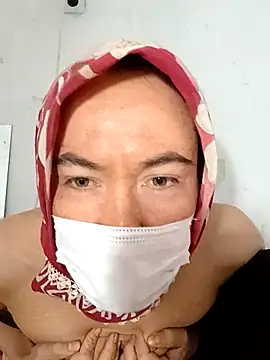 turbanlim07 online show from February 10, 2026, 3:00 pm