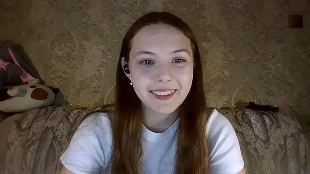 YuniNeko online show from February 16, 2026, 5:11 pm