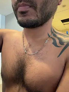 Snapshot of DaggerTie chatting on March 3, 2026, 5:31 pm DaggerTie online show from March 3, 2026, 5:31 pm