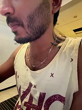 Snapshot of DaggerTie chatting on February 13, 2026, 7:58 pm DaggerTie online show from February 13, 2026, 7:58 pm