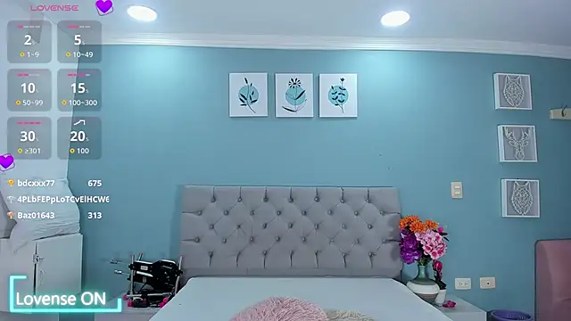 Snapshot of Valentina_Rujano chatting on March 31, 2026, 4:14 am Valentina Rujano online show from March 31, 2026, 4:14 am