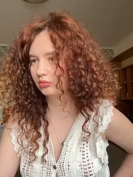 Snapshot of Anna__Desire chatting on February 10, 2026, 8:13 am Anna Desire online show from February 10, 2026, 8:13 am