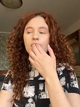 Snapshot of Anna__Desire chatting on February 4, 2026, 6:30 am Anna Desire online show from February 4, 2026, 6:30 am