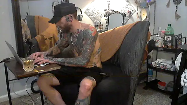 Snapshot of F_D_R_ chatting on February 24, 2026, 5:52 am F D R online show from February 24, 2026, 5:52 am