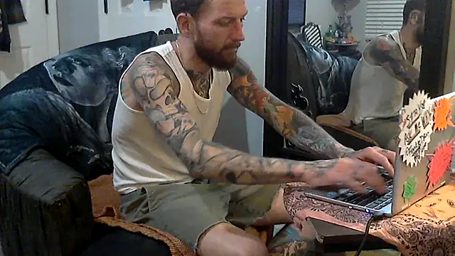 Snapshot of F_D_R_ chatting on March 6, 2026, 5:46 am F D R online show from March 6, 2026, 5:46 am