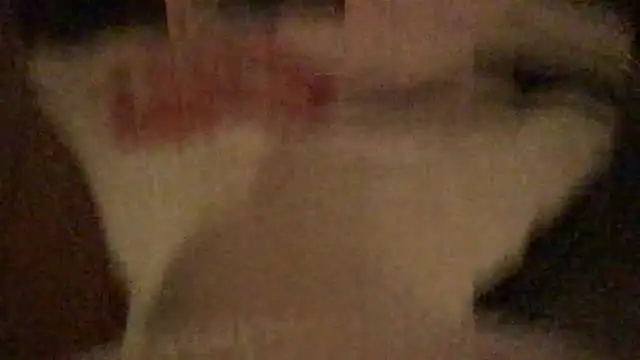 Snapshot of mooviebaby chatting on February 5, 2026, 8:32 am mooviebaby online show from February 5, 2026, 8:32 am