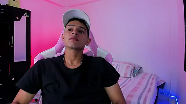 Snapshot of Adrian_Prime_ chatting on February 14, 2026, 7:03 pm Adrian Prime online show from February 14, 2026, 7:03 pm