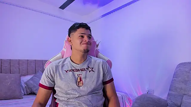 Adrian Prime  online show from July 10, 2026, 7:03 pm