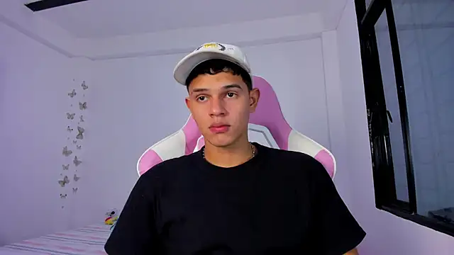 Snapshot of Adrian_Prime_ chatting on February 12, 2026, 6:51 pm Adrian Prime online show from February 12, 2026, 6:51 pm