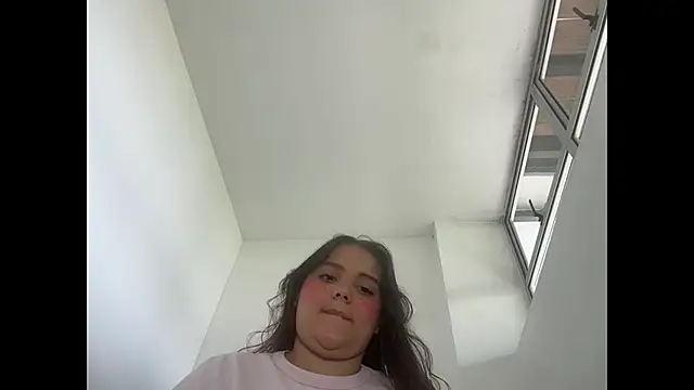 ImNovaSkye online show from February 7, 2026, 4:15 pm