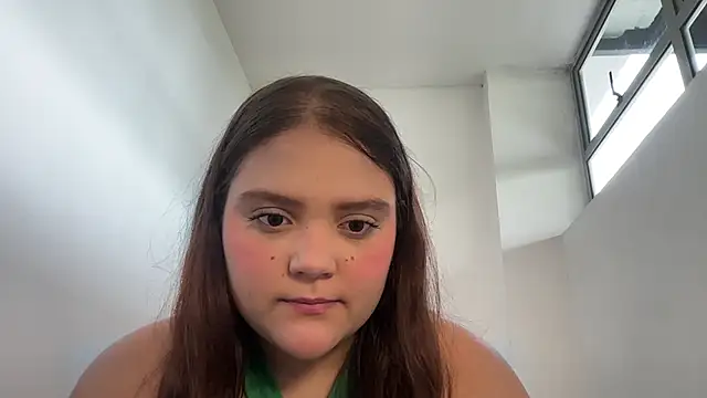 ImNovaSkye online show from February 18, 2026, 3:52 pm