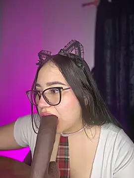 Snapshot of amaraa_1 chatting on April 2, 2026, 7:53 pm amaraa 1 online show from April 2, 2026, 7:53 pm