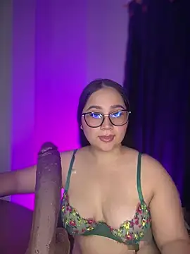 Snapshot of amaraa_1 chatting on April 11, 2026, 12:29 am amaraa 1 online show from April 11, 2026, 12:29 am