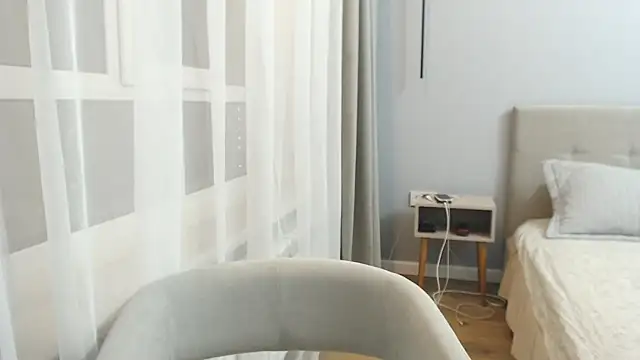 Snapshot of Tasiya chatting on April 7, 2026, 5:04 pm Tasiya online show from April 7, 2026, 5:04 pm