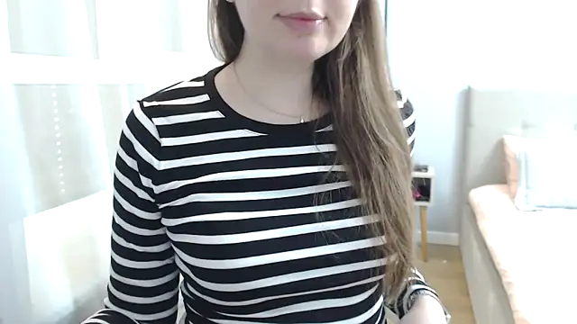 Snapshot of Tasiya chatting on May 18, 2026, 8:24 pm Tasiya online show from May 18, 2026, 8:24 pm