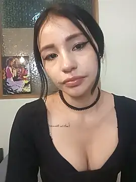Snapshot of Chloe_Miller_2 chatting on May 19, 2026, 2:29 am Chloe Miller 2 online show from May 19, 2026, 2:29 am