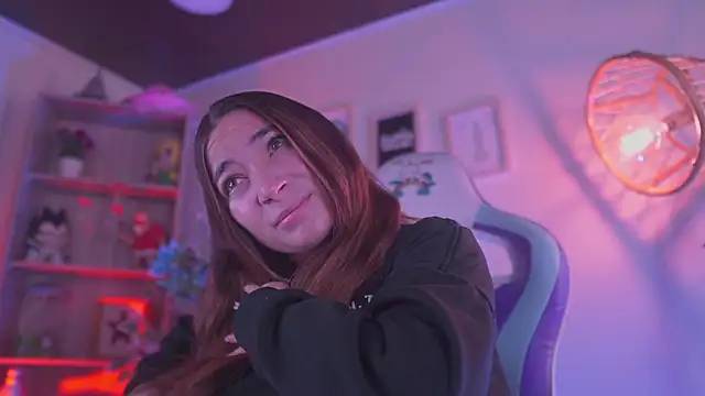 issa monterrey  online show from February 26, 2026, 12:38 pm