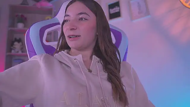 issa monterrey  online show from February 24, 2026, 12:50 pm