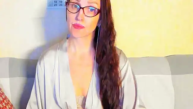 beddable woman online show from April 12, 2026, 7:06 pm