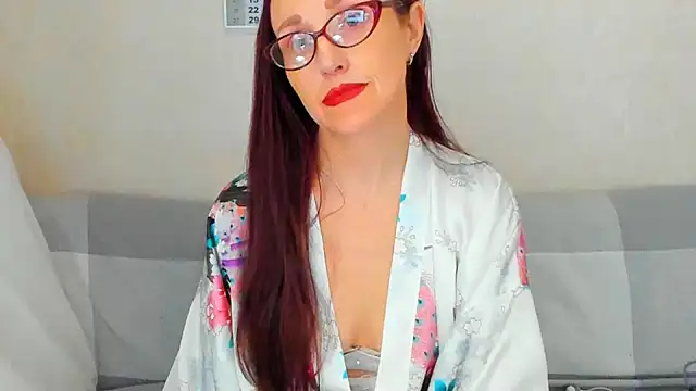 beddable woman online show from May 14, 2026, 7:38 am