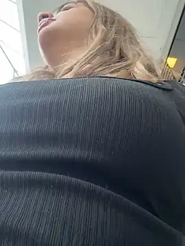 Snapshot of BabyKathy chatting on March 10, 2026, 3:38 pm BabyKathy online show from March 10, 2026, 3:38 pm