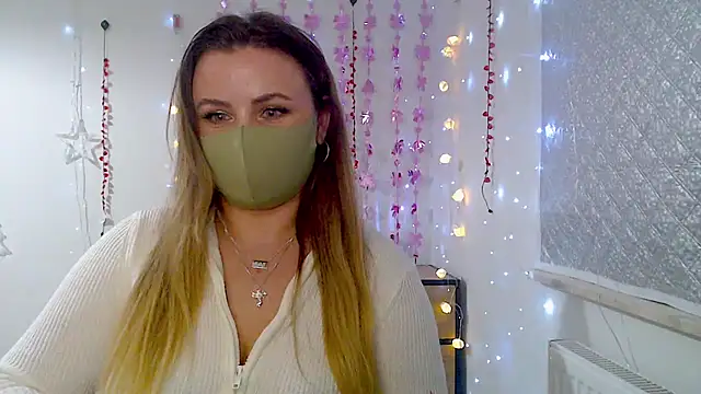 Avelina1 online show from February 13, 2026, 12:21 am