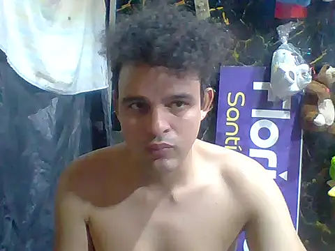 polla large active online show from August 3, 2026, 1:25 am