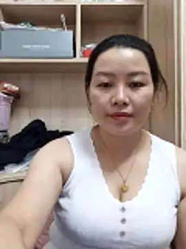 Jennie dogy online show from June 10, 2026, 2:13 am