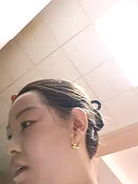 Jennie dogy online show from March 28, 2026, 1:17 am