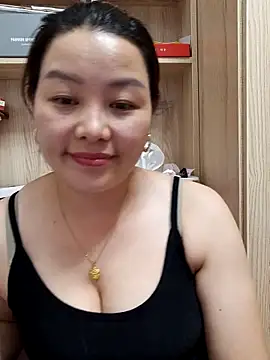 Jennie dogy online show from June 7, 2026, 2:22 pm