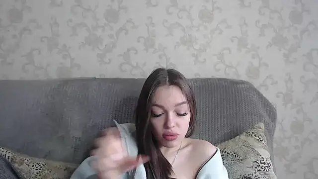 Snapshot of CandyGyrl chatting on April 8, 2026, 8:16 am CandyGyrl online show from April 8, 2026, 8:16 am