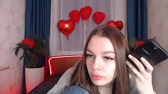 Snapshot of CandyGyrl chatting on February 21, 2026, 1:07 am CandyGyrl online show from February 21, 2026, 1:07 am