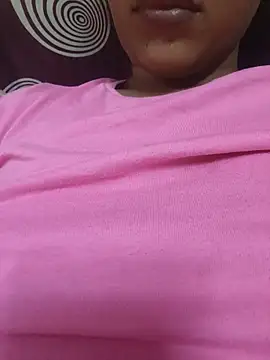 komalsharma99 online show from May 26, 2026, 8:23 am