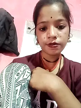 Snapshot of Hot_kir86 chatting on February 22, 2026, 9:44 am Hot kir86 online show from February 22, 2026, 9:44 am